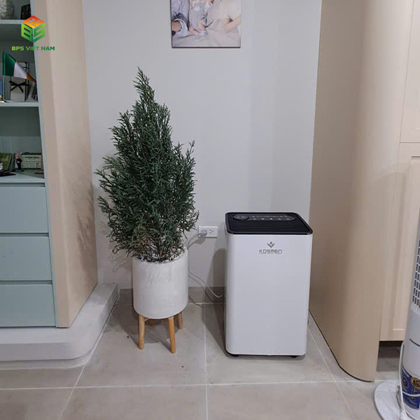 Hoàn thành giao lắp máy hút ẩm Kosmen KM-60S cho gia đình anh Tân tại Hà Nội - Giải pháp kiểm soát ẩm mùa nồm