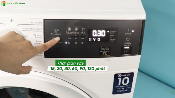 cài đặt thời gian sấy trên Electrolux EDV904H3WC 9kg