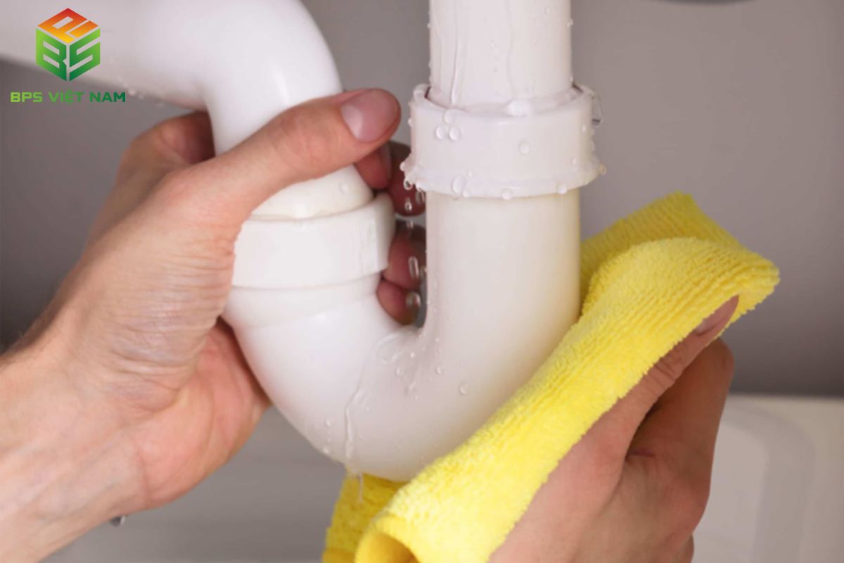 Cây nước nóng lạnh bị chảy nước