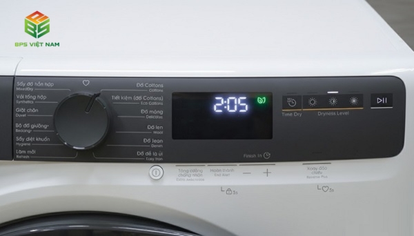Máy sấy bơm nhiệt Electrolux 8kg EDH803J5WC