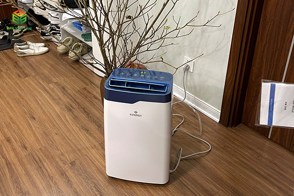 Giải pháp chống ẩm hiệu quả: Câu chuyện gia đình chị Tú với Kosmen KM-20N