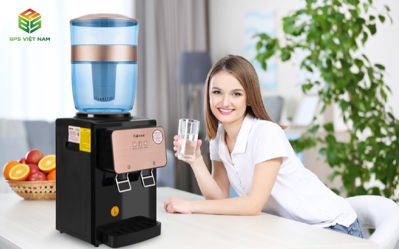 cây nước nóng lạnh để bàn