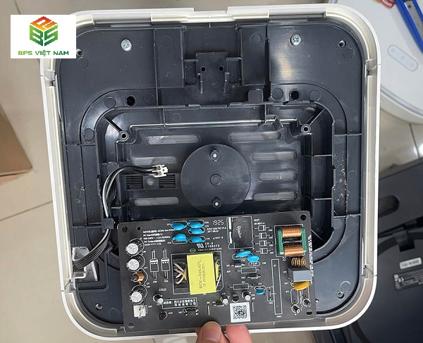 Hậu quả khi cắm nhầm điện máy lọc không khí