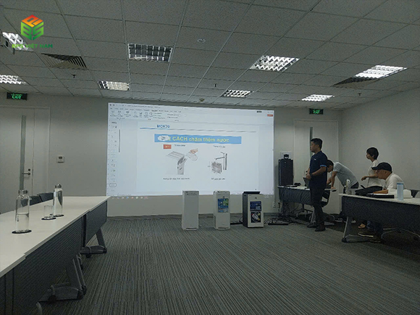 BPS Việt Nam Tham Gia Buổi Training Trải Nghiệm Máy Lọc Không Khí Daikin MCK555AVMV