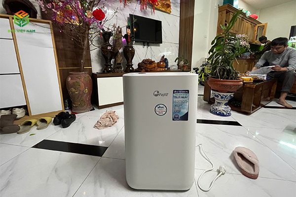 máy hút ẩm Fujie HM-925EC Pro tại nhà anh Tuấn