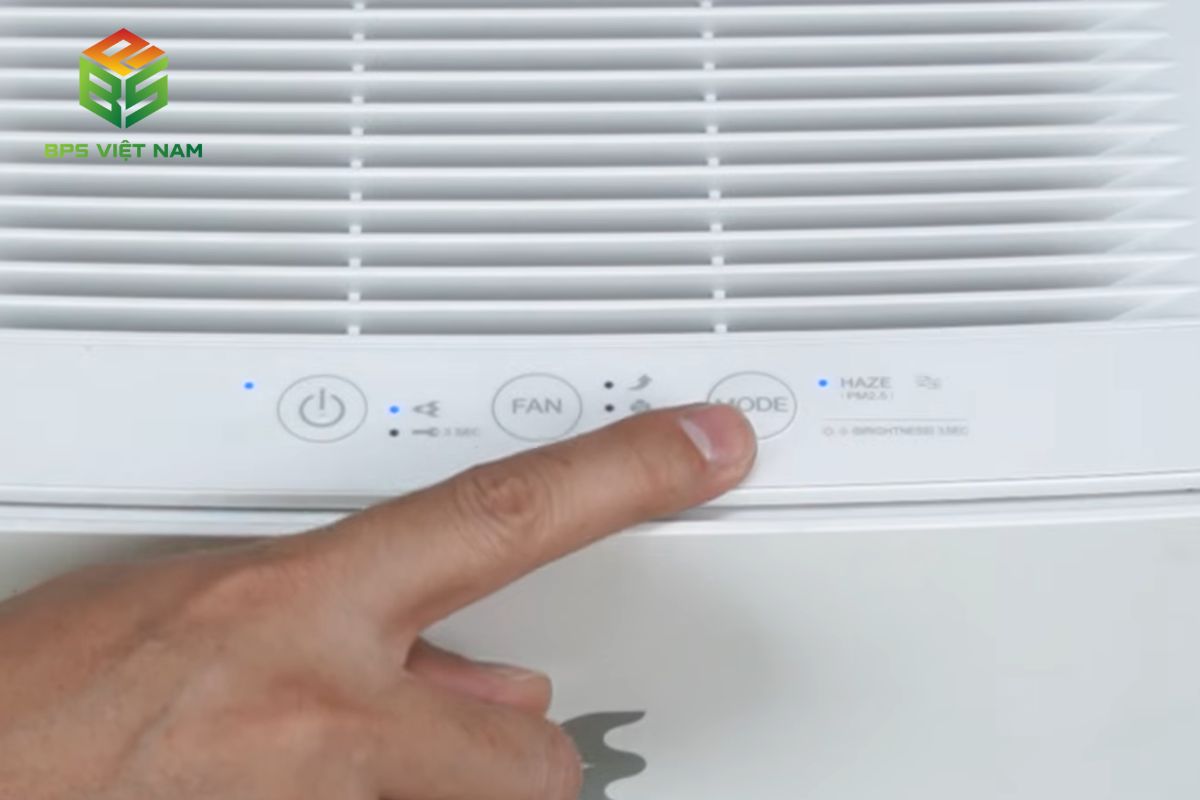 Chế độ MODE cho phép tùy chỉnh chế độ sương mù Haze và cài đặt độ sáng đèn