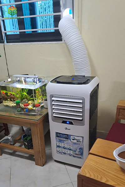 Lắp Đặt Điều Hòa Di Động Fujie MPAC12B Tại Phòng Trọ – Giải Pháp Làm Mát Không Cần Khoan Đục Tường