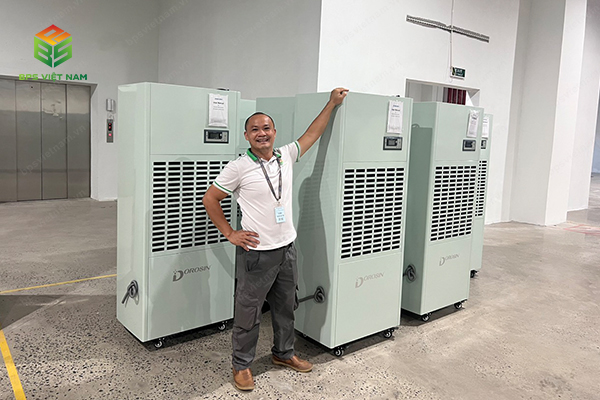 Máy hút ẩm công nghiệp cho nhà xưởng, khu chế xuất, khu bảo quản