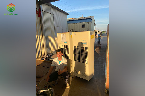 Dự án lắp đặt máy hút ẩm công nghiệp Fujie HM-1800D tại Hưng Yên – Giải pháp kiểm soát ẩm cho xưởng may mặc